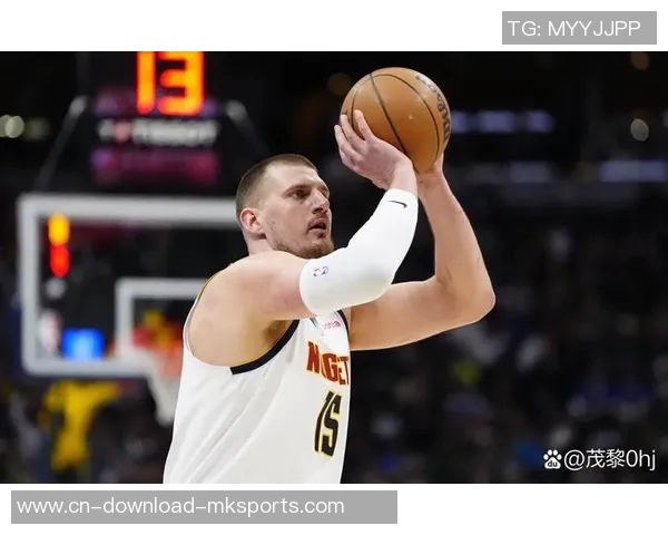 高效表现！约基奇半场5投5中斩获10分7篮板4助攻1抢断1盖帽