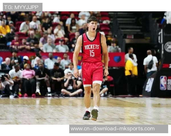 谢泼德谈球队定位与风格强调教练的指导作用与球员的自我发挥