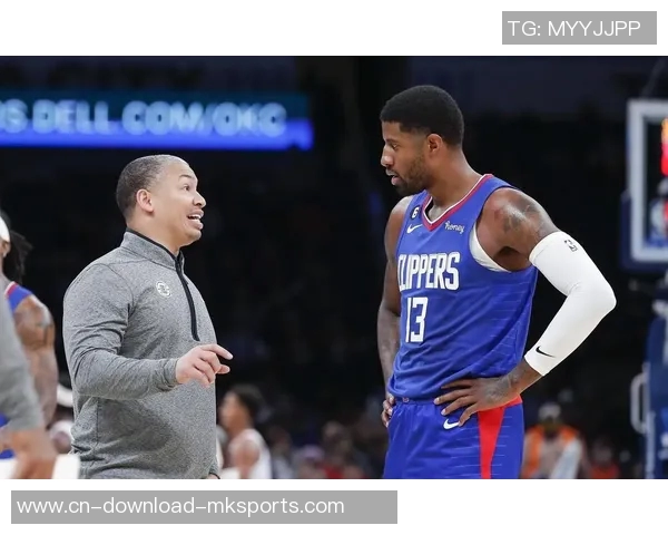 曼恩表现出色12投5中斩获15分外加1篮板6助攻2抢断助力球队胜利 曼恩表现出色12投5中斩获15分外加1篮板6助攻2抢断助力球队胜利