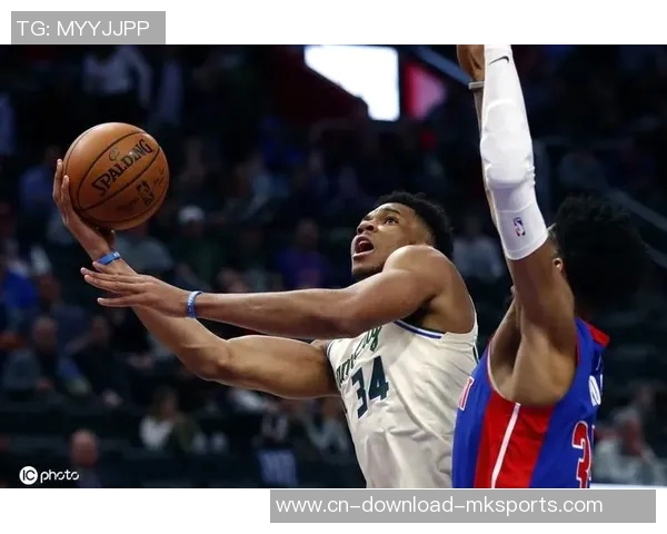 墨菲表现平平16投6中贡献19分9篮板4失误正负值创队内最低纪录